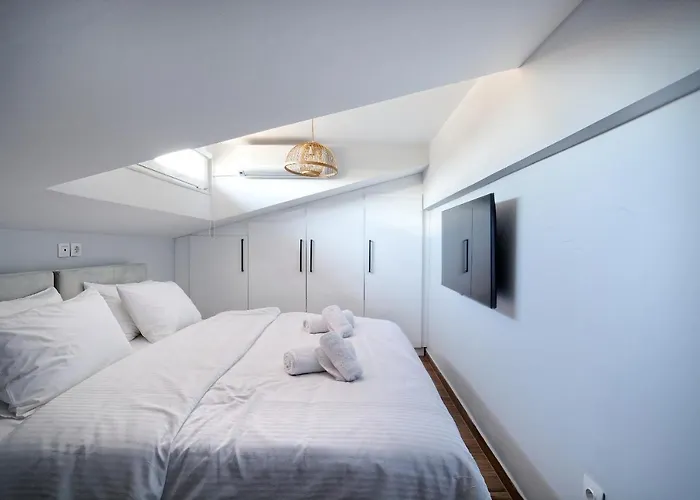Trojan Affair Residence