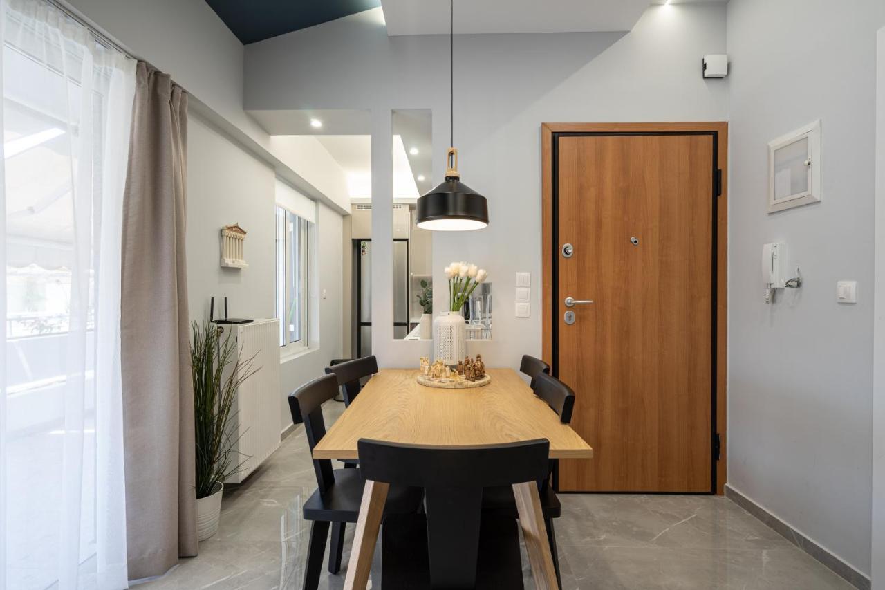 Trojan Affair Apartment *