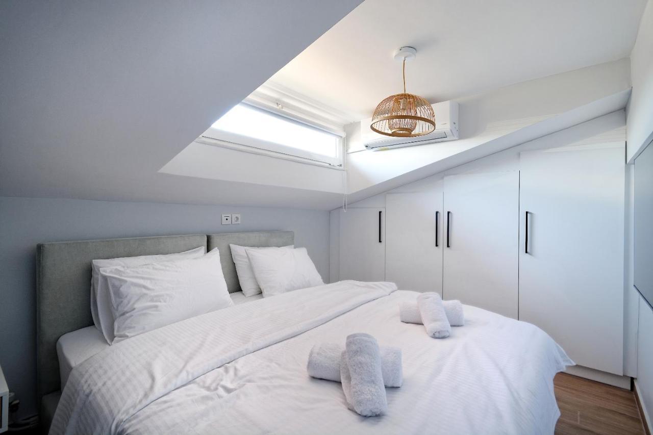 Trojan Affair Apartment *