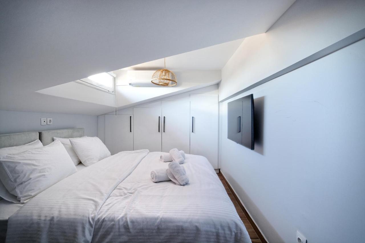 Trojan Affair Apartment
